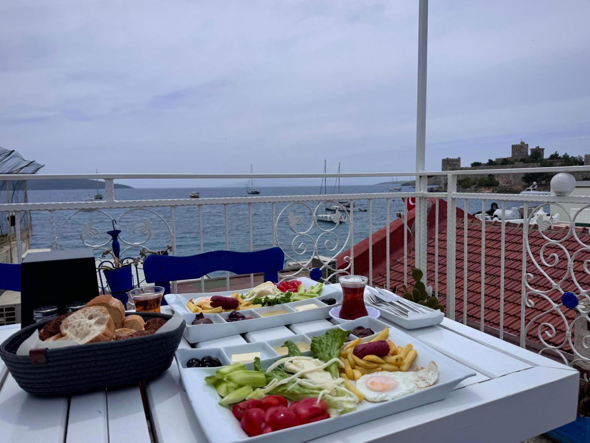 White And Blue Bodrum 외부 사진